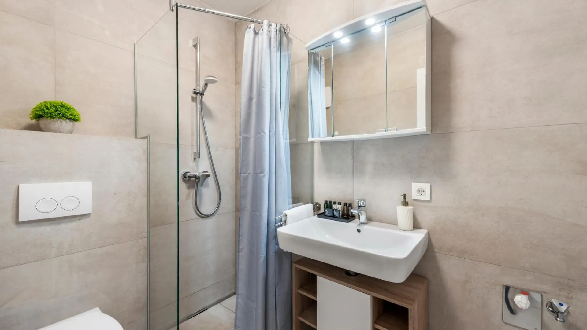 Vienna Hills Living Aparthotel